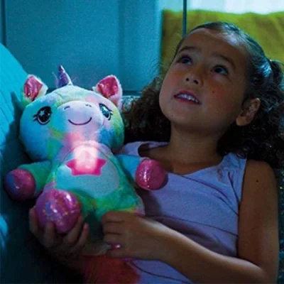 Плюшена Играчка Прожектираща Звезди в Тъмното STARBEAR®