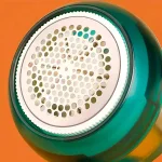 Устройство За Премахване На Мъх и Власинки От Тъкани - FUZZOFF®, ustroistvo za premahvane na mah i vlasinki ot takani fuzzoff